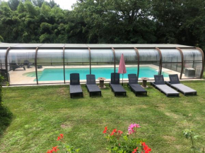 Le Cottage de Laugère - Gite avec piscine